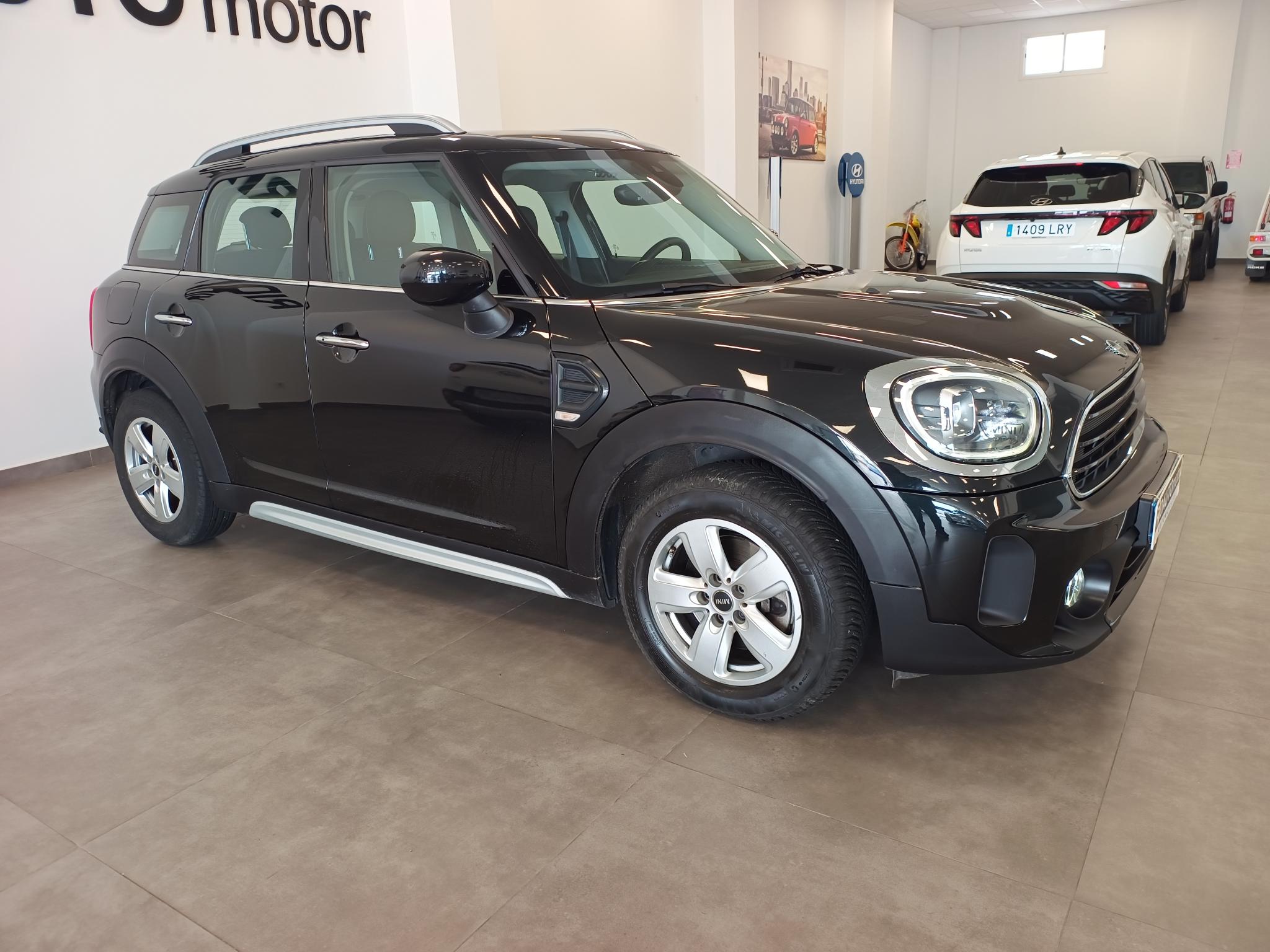 2022 MINI COUNTRYMAN