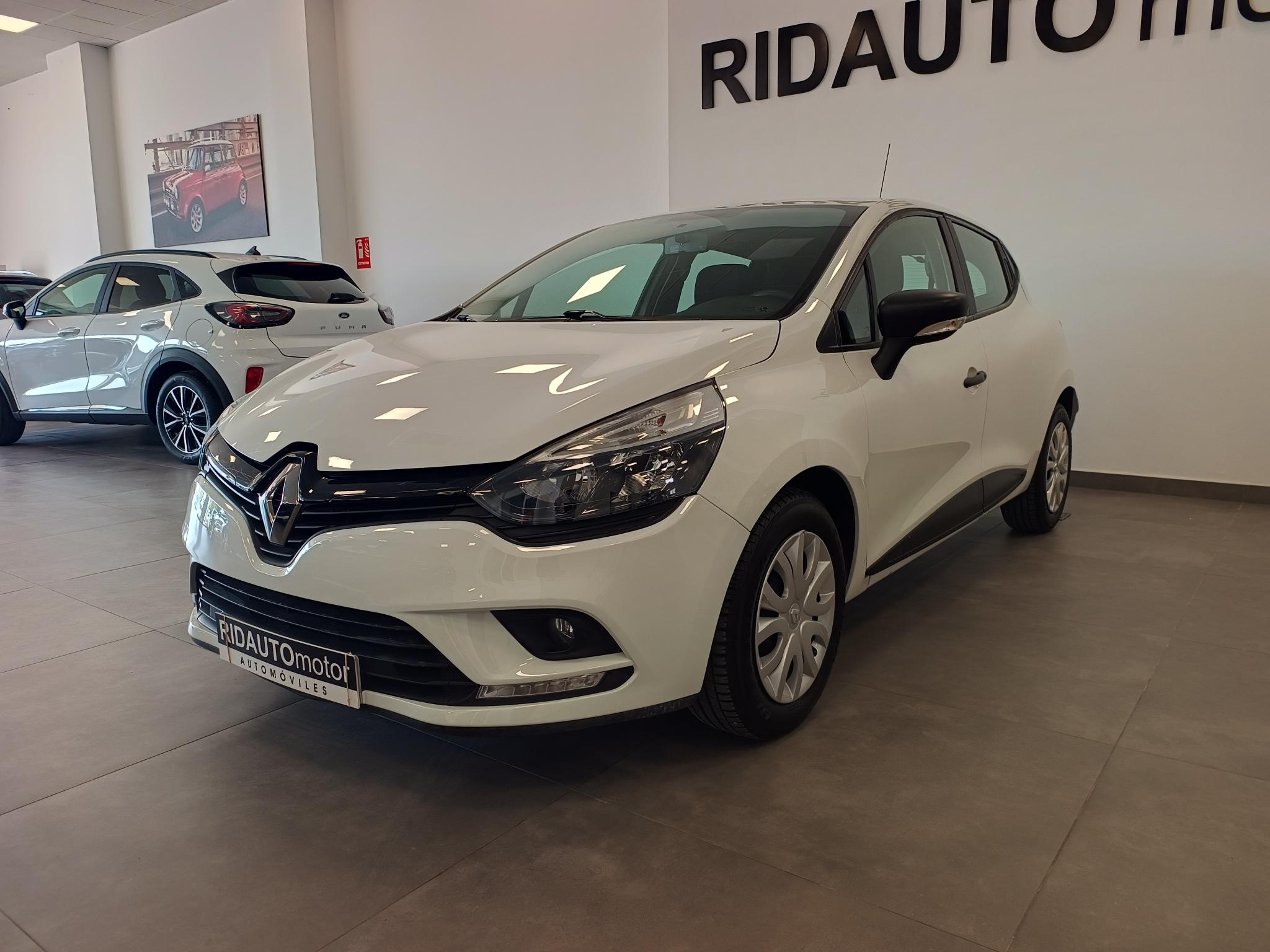 2019 RENAULT CLIO