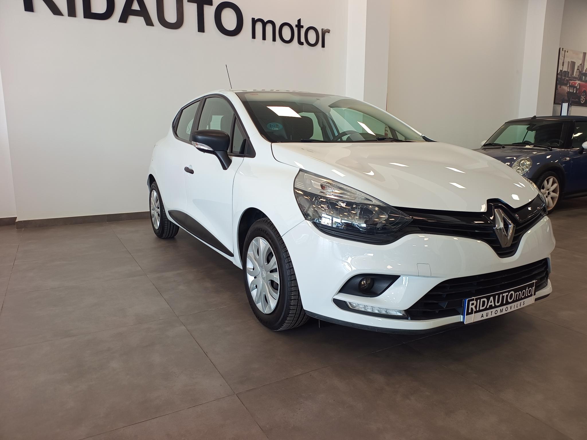 2019 RENAULT CLIO