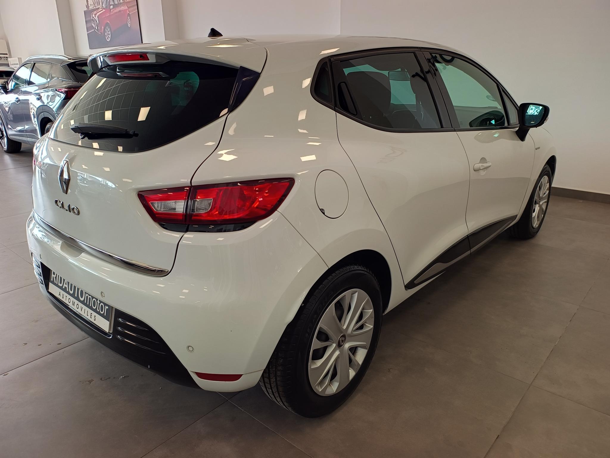 2019 RENAULT CLIO