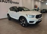 2022 Volvo xc40