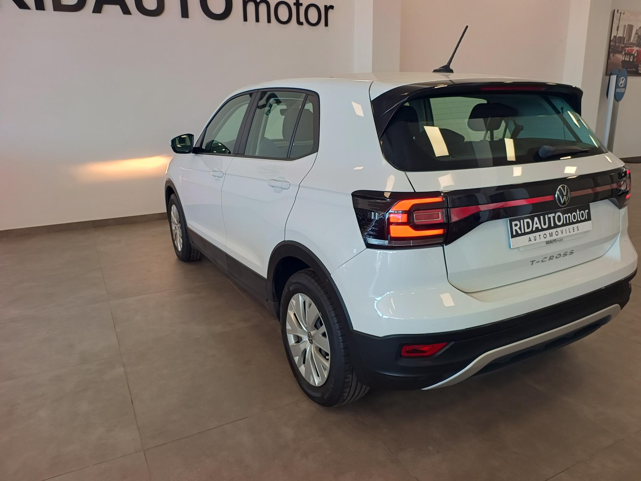 2022 VOLKSWAGEN T-CROSS
