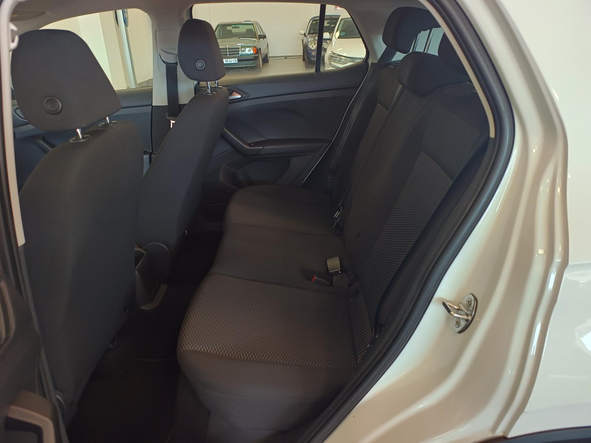 2022 VOLKSWAGEN T-CROSS