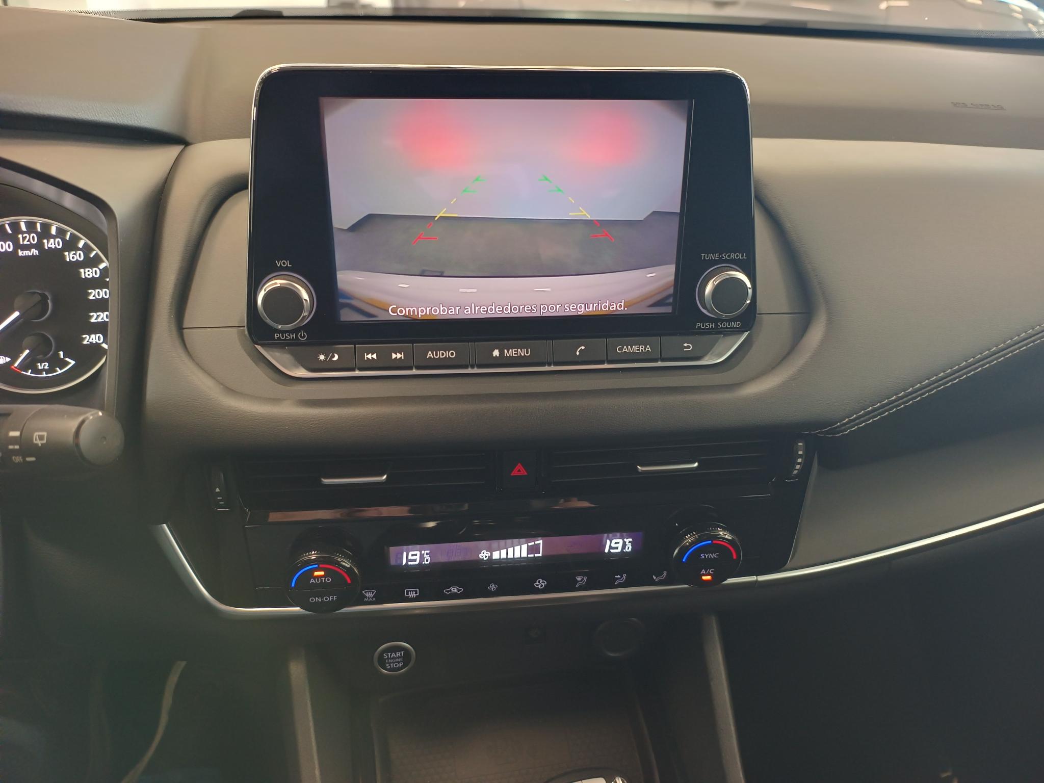 2022 NISSAN Qashqai