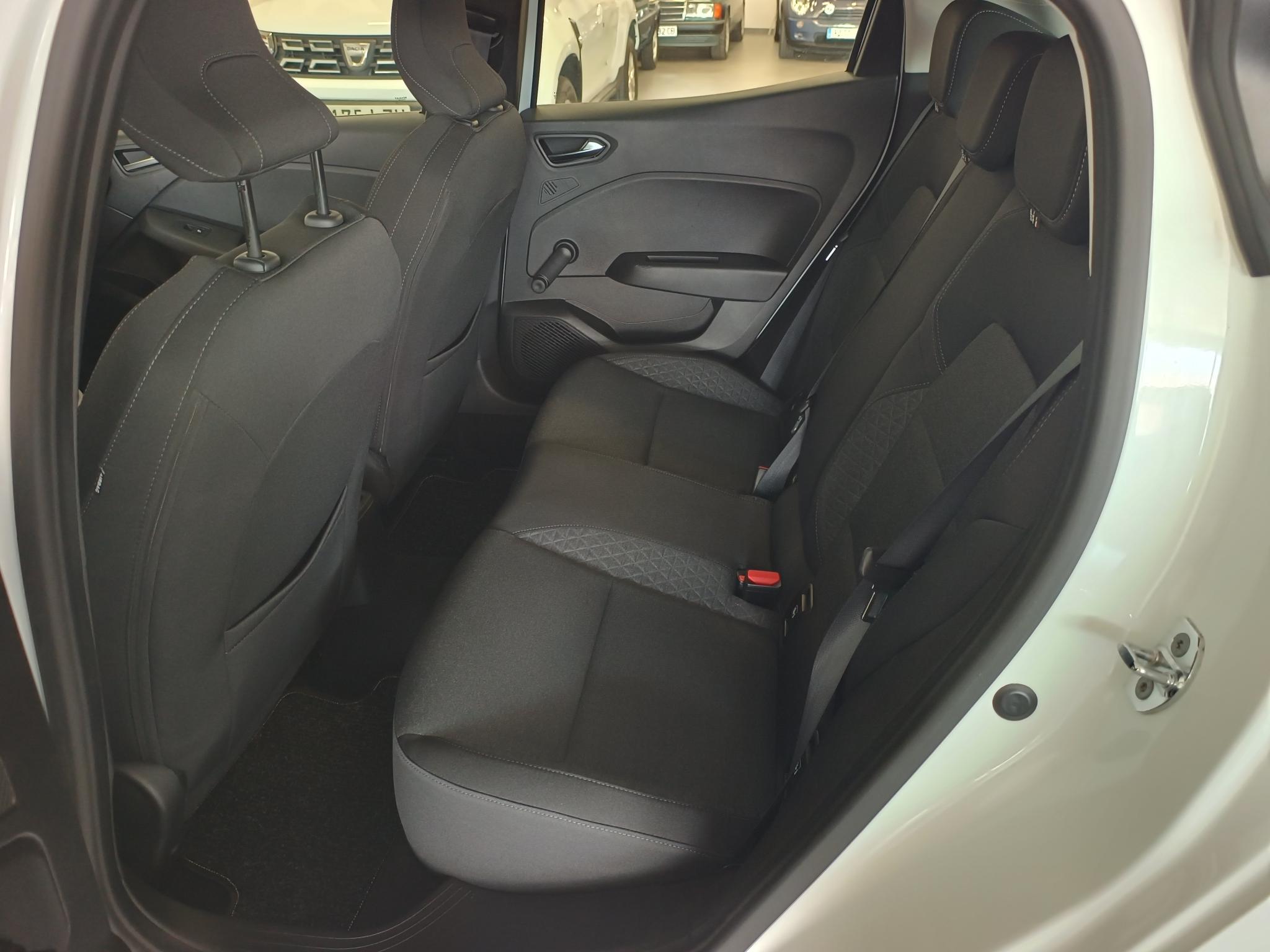 2021 RENAULT CLIO