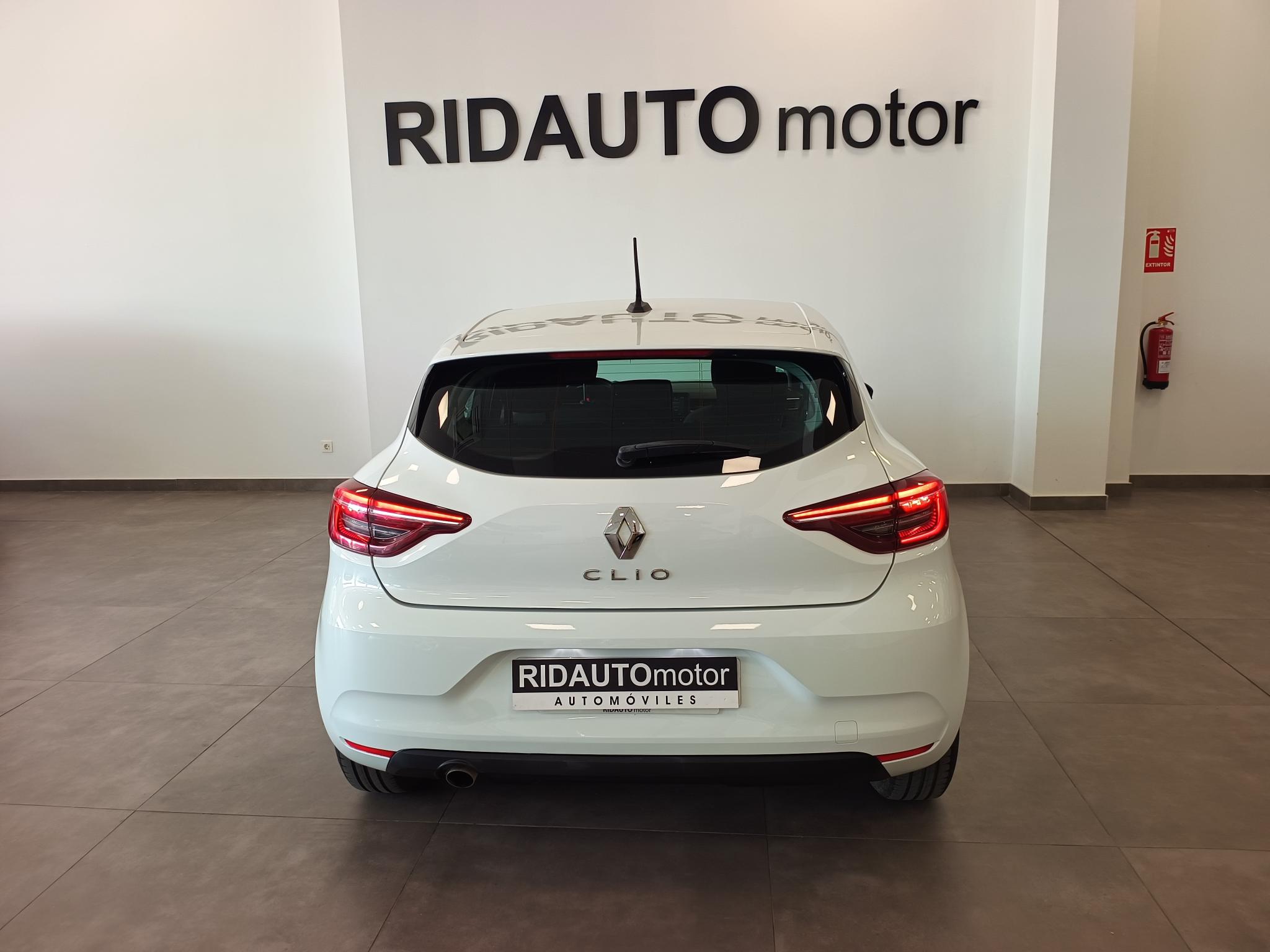2022 RENAULT CLIO