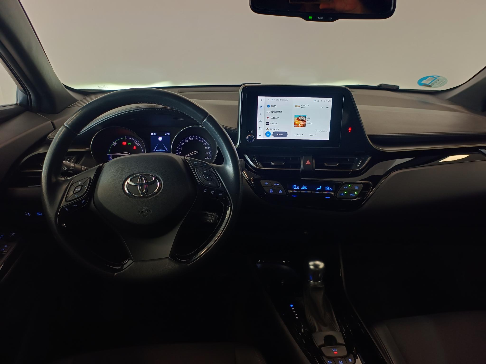 2022 TOYOTA CHR