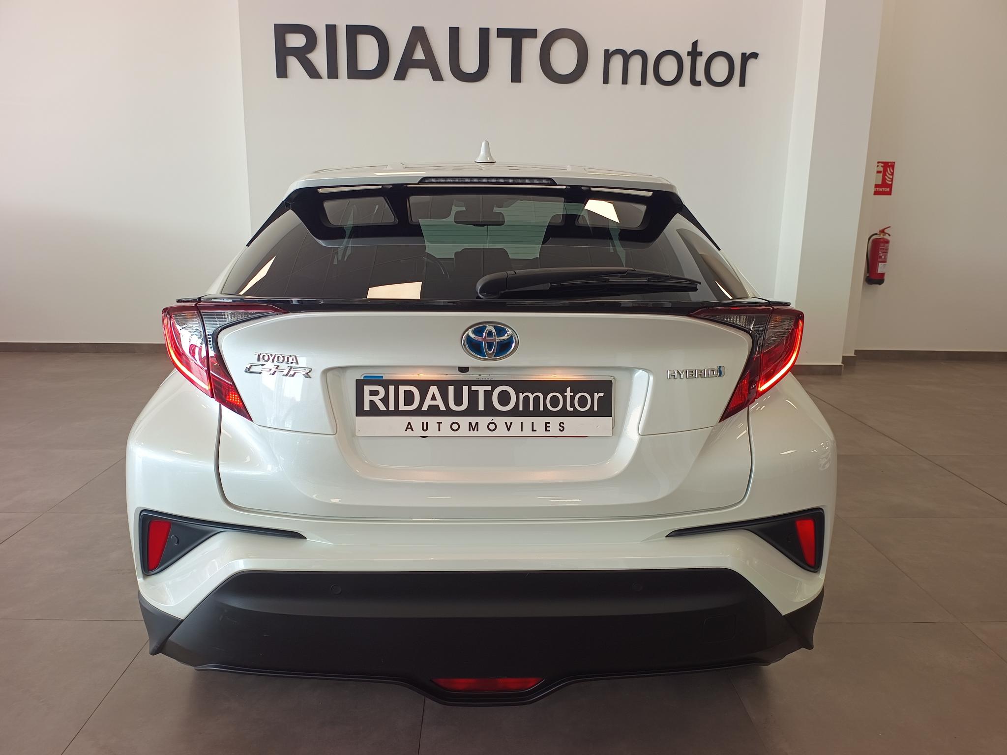 2022 TOYOTA CHR